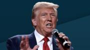 Trump apunta a una