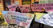 “Los niños no tienen la culpa”: Madres de menores de edad con cáncer exigen que se levanten los bloqueos