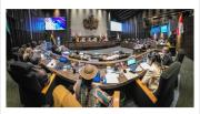 Senado trata hoy ley de estado de excepción; Primer detenido por la gasolina basura; Denuncian secuestro de funcionarios de YPFB; Cae autor del crimen de Mauricio Aramayo; Detienen a dirigente vecinal de El Alto