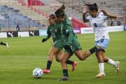 Bolivia apunta a su primer triunfo en su despedida de local