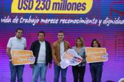Gobierno de Ecuador paga $us 230 MM a jubilados
