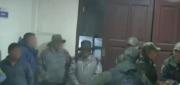 JUEZ SENTENCIA A 15 APREHENDIDOS POR DAÑOS A LA VÍA EN TARATA 