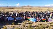 Cabildo en Caracollo ratifica cerco a La Paz y exige renuncia inmediata de Rodrigo Paz