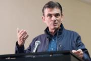 Paz destaca avances del diálogo tras ingreso de combustible a La Paz: Gracias por resistir