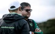 Villegas denuncia que buscan “desestabilizar” su trabajo al mando de la selección nacional