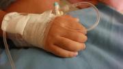 Niña con cáncer no puede acceder a su tratamiento por bloqueos; piden corredor humanitario
