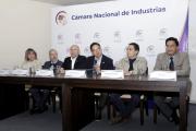 Industriales urgen plan económico ante 1,6 millones de afectados por bloqueos en el país