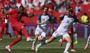 Canadá inicia su ‘Copa del Mundo’ con sufrido empate ante Bosnia