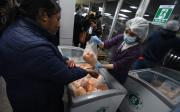 Baja a Bs 18 el kilo del pollo comercializado por Emapa en La Paz y El Alto