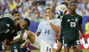 Uruguay se resigna ante Arabia con empate agridulce en debut mundialista