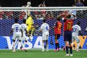 Decepcionante debut de España, no pasó del empate