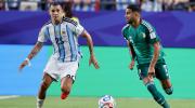 De juntar cartones con su familia a jugar un Mundial con Argentina