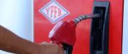 Filas en surtidores cruceños: Ministro Blanco dice que “se distribuirá gasolina en las próximas 48 horas”