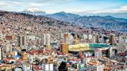 La Paz recupera su ritmo poco a poco con actividades comerciales, escolares y tránsito urbano