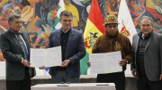 Gobierno firma 18 acuerdos con sectores sociales y destaca el diálogo como eje para atender demandas