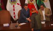 El Gobierno confía en que se llegará a un acuerdo con la COB mientras se incrementa el rechazo a los bloqueos