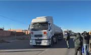 Cisternas con gasolina y diésel ingresan a El Alto tras 51 días de bloqueos