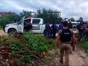 Una mujer queda en terapia tras ser apuñalada por su esposo