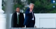 Trump ordena investigar por qué los precios de la gasolina no bajan
