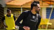 El zaguero colombiano José Moya se marcha de The Strongest