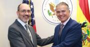 Encargado de Negocios de EEUU se reúne con el ministro de Defensa y conversan sobre cooperación en seguridad
