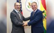 Martini se reúne con el ministro de Defensa y EEUU reafirma su “apoyo inquebrantable” al gobierno de Bolivia