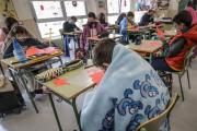 Padres de familia piden adelantar vacaciones de invierno por intenso frío