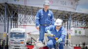 ¡De 12 a 6 horas! YPFB agiliza controles de calidad de la gasolina en Santa Cruz