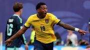 Ecuador le gana 2-1 a una relajada Alemania y logra un billete a los dieciseisavos