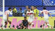 Turquía derrotó agónicamente a Estados Unidos y le sacó el invicto en un partidazo