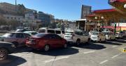 “Pedimos a YPFB cumplir con su compromisos”, dice dirigente de los choferes ante las filas por combustible