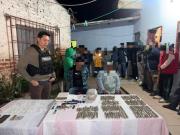 Piden cárcel para madre e hijo que dirigían centro de expendio de droga