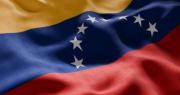 Aviones con ayuda de EEUU aterrizan en aeropuerto de Venezuela parcialmente reabierto