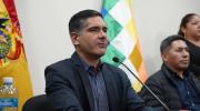 Gobierno advierte que los más afectados por el tipo de cambio flexible serán los contrabandistas