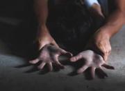 Denuncian que sujeto vestido de policía violó a una joven