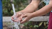 Gobierno descarta alza del agua potable y ratifica vigencia de la tarifa solidaria para el 85% de El Alto