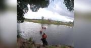 Hallan el cuerpo sin vida de un adulto mayor en una laguna en Santa Cruz