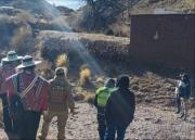 Hallan abandonada a una recién nacida a orillas del río en una comunidad de Potosí
