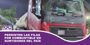 Persisten las filas por combustible en surtidores del país