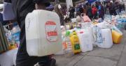 Ministro de Hidrocarburos anuncia que compra de combustible en bidones se limitará a 5 litros por día tras detectarse irregularidades