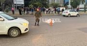 Peatón muere tras ser impactado por un vehículo cuando cruzaba una avenida