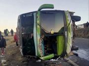 Vuelco de un bus en Apolo deja un saldo de al menos 2 fallecidos y 23 heridos