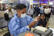 Instalan punto de vacunación contra la influenza en la terminal Bimodal