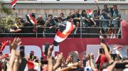 Los Faraones son recibidos como héroes en su regreso a Egipto