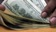 El dólar oficial alcanza los Bs 10,40 y acumula un alza de 67 centavos con el tipo de cambio flexible