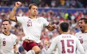 Con gol de Oyarzabal, España domina a Francia y se va al descanso con ventaja