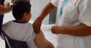 Santa Cruz: Sedes y Educación convocan a vacunar a estudiantes contra el sarampión y la influenza