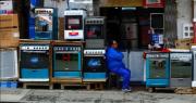 La Paz: Comerciantes de línea blanca reportan caída en las ventas por la subida del dólar oficial