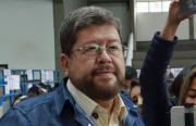 Samuel anuncia que por ética se separa del Gobierno y declara a UN como oposición constructiva