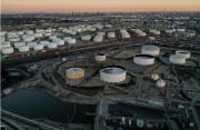 El barril de petróleo cerró en su nivel más alto en seis semanas